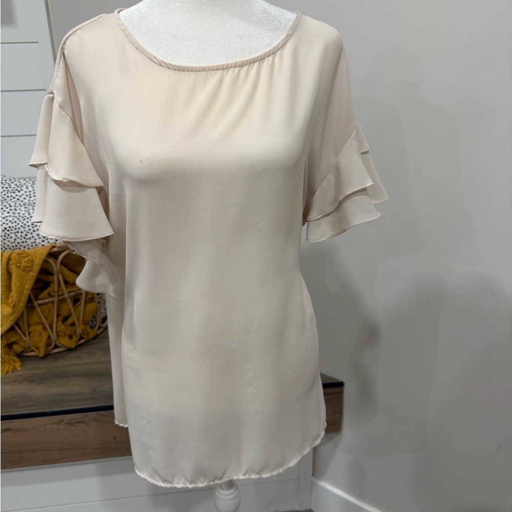 Chic Cream Ruffle Sleeve Blouse